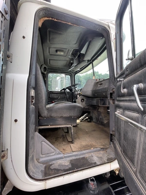 Used 1995 MACK RD688S TRI-AXLE Dump trucks Michigan US | Miedema Asset Management Group #1355014