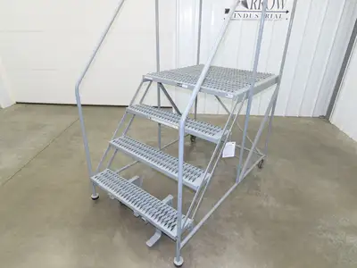 Uline H-1868 Rolling Ladder 4 Step 36" Work Platform 40" Top Step 800lbs Cap