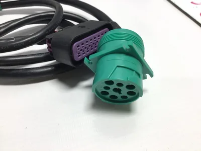 Unbranded F39105 Universal Green (Type 2) 9 Pin Male and Female Splitter Y Cable