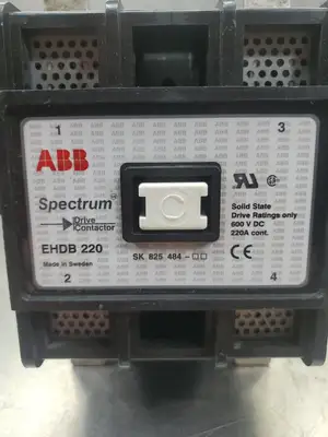 ABB Spectrum SK825484 EHDB 220 600VDC 220A Drive Contactor. 4B