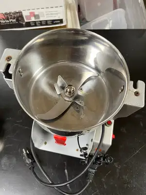 Used Vevor Used VEVOR 750g Electric Grain Spice Mill Grinder 2000W 28000RPM - TH2 Grinders / Shredders - Food Illinois US | Falcon Restaurant Supply #1374912
