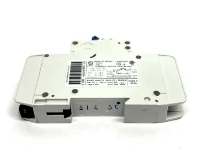 USED ALLEN BRADLEY 1489-A1C030