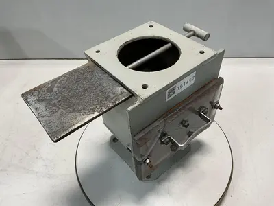 USED METAL FABRICATOR NO MODEL / NO TAG
