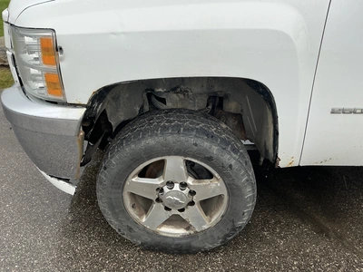 USED 2013 CHEVROLET SILVERADO 2500HD