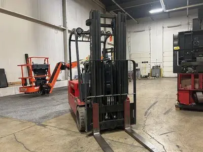 Used 2015 RAYMOND 445C40TT 3-Wheel Sit down Electric Counterbalance Forklifts Illinois US | Somerset Equipment Sales #1546140