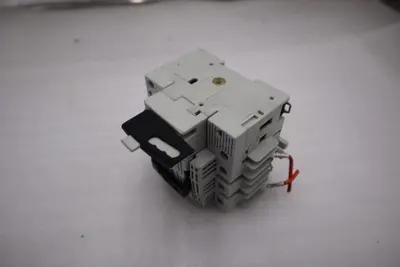 BUSSMANN RDF30CC-3 FUSIBLE DISCONNECT SWITCH 30A 600VAC 3PH STK H1729