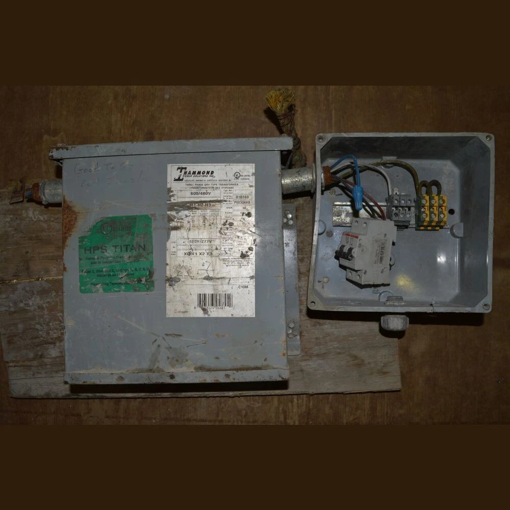 Hammond 3 kVA Transformer