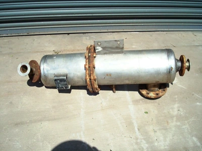 36 L S/S Vertical Separator Vessel