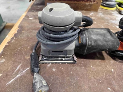 Used _UNKNOWN_ _UNKNOWN_ Orbital Finish Sanders Texas US | MachineryMax #1322613