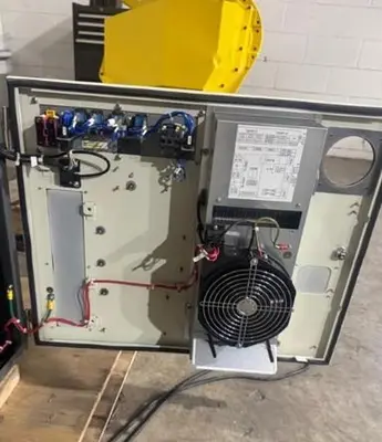 Used 2022 FANUC M710IC/70 WITH R30IB PLUS CONTROLLER Load/Unload Systems | Harbor Machinery Inc. #1283425