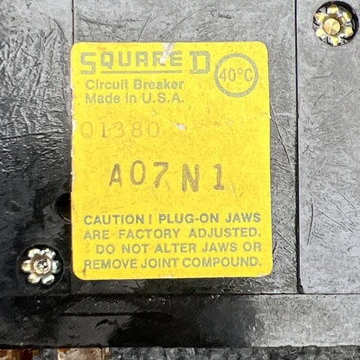 New | in-Stock Square D Q1380 Circuit Breakers California US | Davliegogo LLC #1707086