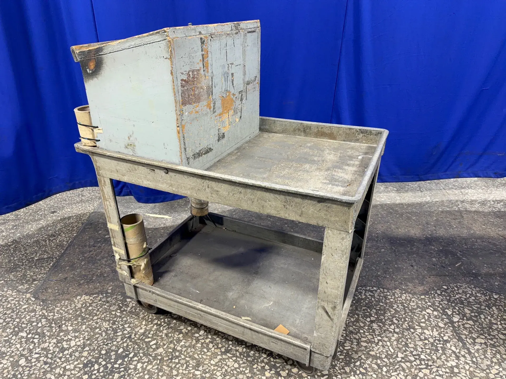 Used RUBBERMAID _UNKNOWN_ Miscellaneous MRO Ohio US | HGR 24 #1244676