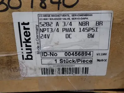 USED BURKERT 5582 A 3/4 NBR BR 00456894