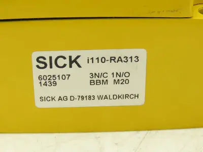 Sick i110-RA313 Safety Limit Switch Roller Arm 3N/C 1N/O