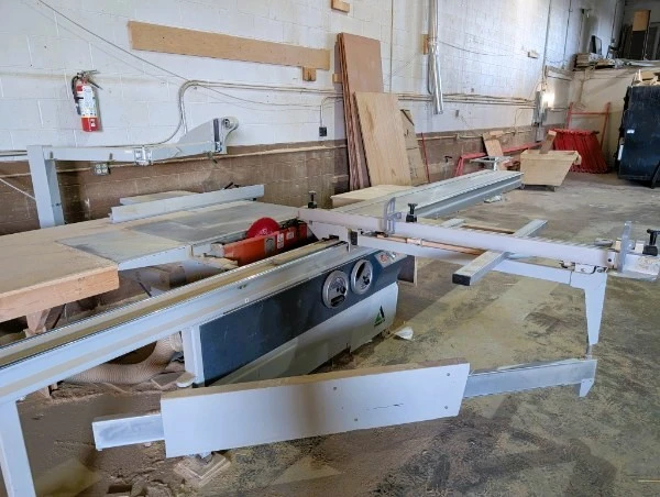 Used _UNKNOWN_ _UNKNOWN_ Double Miter Saws | Coast Machinery Group #874960