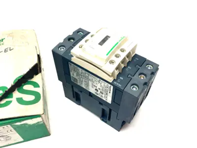 LC1D50AF7,940865 | Schneider Electric LC1D50AF7 TeSys Deca IEC Contactor, Nonreversing 3-Phase - New Other