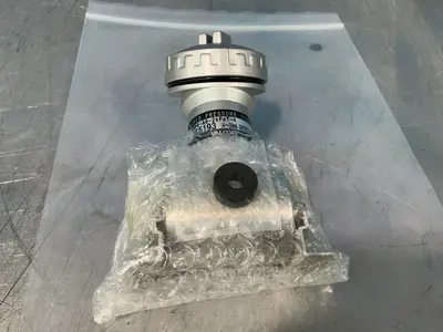 New | in-Stock VAL VALCOM VDP4A62KPAT4 Pressure Transmitters Ohio US | HGR 24 #1325956