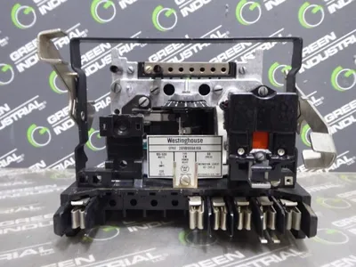 Westinghouse CW Power Relay 289B988A18A 100-600 W 120 V Damaged For Parts