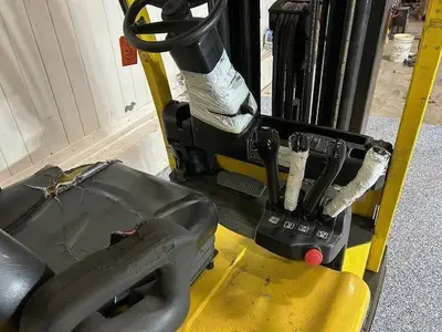 Used HYSTER E65XN-40 4-Wheel Sit down Electric Counterbalance Forklifts Illinois US | Somerset Equipment Sales #1546229