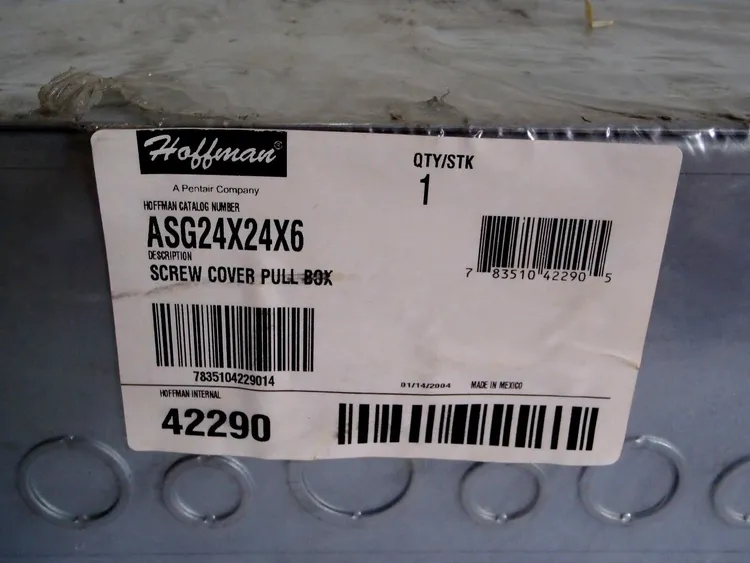 New | in-Stock HOFFMAN SCREW COVER PULL BOX ENCLOSURE 42290 Nuts & Screws | Maverick Industrial Sales #1120739