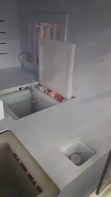 AMR SEMI AUTOMATED WET BENCH Model # 5FT-APS-PVCC