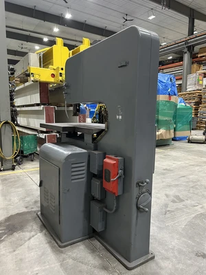 DoAll 36″ Vertical Bandsaw