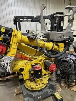USED 2013 FANUC R-2000IB165FR30IA
