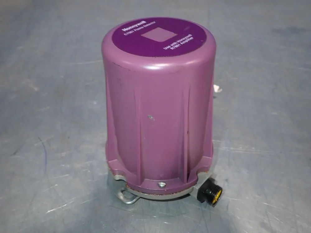Used HONEYWELL C7061A1046 Photoelectric Sensors Ohio US | HGR 24 #1406505