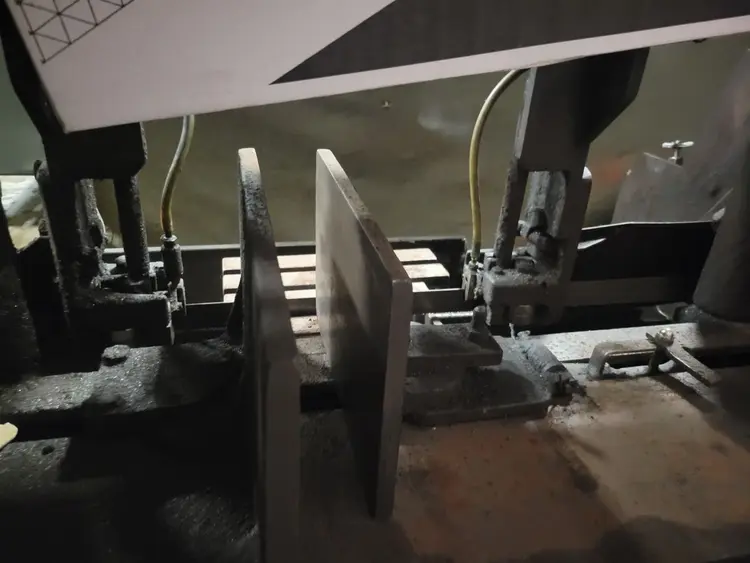 Used 1998 W.F.WELLS W16-2 Horizontal Band Saws Illinois US | Aucto #1419321