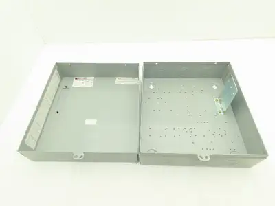 Cuttler Hammer ECL03B1AAA Lighting Contactor Electrical Enclosure No Contactors
