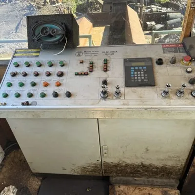 1,000 Ton Harris Side Squeeze Guillotine Shear
