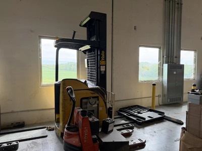 Used YALE NR045EANM36TE119 Reach Trucks New Jersey US | Miedema Asset Management Group #1423257