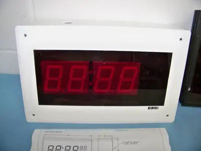 (2) Electronic Digital Clocks/Timers/Counters