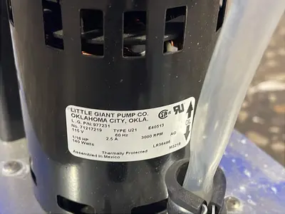 USED LITTLE GIANT PUMP CO VCL24ULS