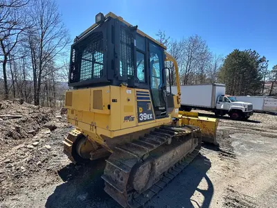 Used 2003 KOMATSU D39EX-21 Bulldozers Pennsylvania US | Proxy Equipment #1388624