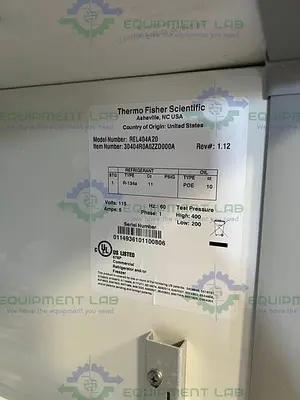 USED THERMO FISHER REL404A20 HIGH PERFORMANCE UNDER COUNTER REFRIGERATOR 4.9 CF, 4°C