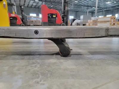 USED RAYMOND 8410