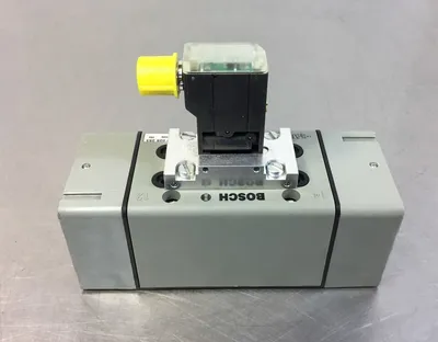 BOSCH 0 820 025 253 Directional Control Valve 6D