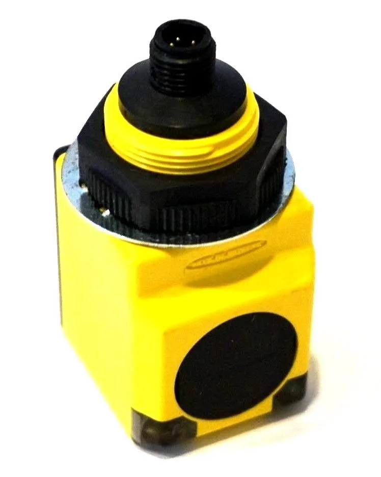NEW BANNER Q40RW3FF400Q1 EZ BEAM SENSOR