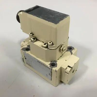 USED REXROTH 4WS2EM10405B2ET315K8BM