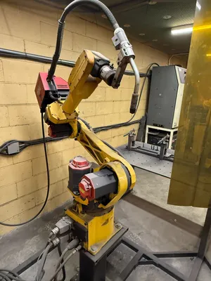 2006 FANUC ARC MATE 100IBE Robotic Welders | ListingHippo (19)
