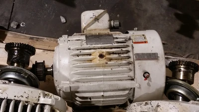 US Motors 3HP; 1170RPM; 460V; Frame: 215 C05 E072B010400 64 006