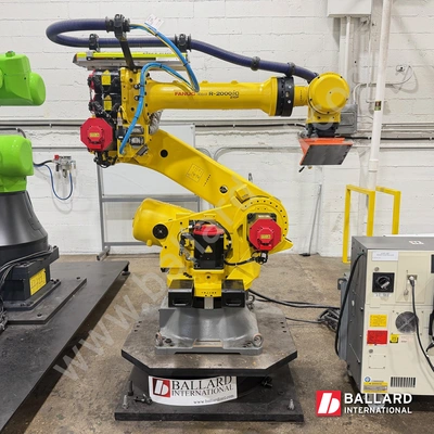 FANUC R-2000iC/210F Robot w/ R30iB Plus – NEW! NEVER PUT INTO PRODUCTION