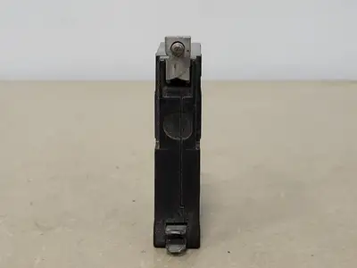 15 Amp, 1 Pole, 120/240 volts Circuit Breaker OO115