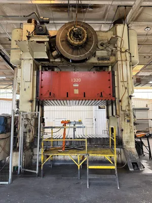 1978 VERSON S4-1000-144-84T Straight Side Mechanical Stamping Presses | Rygate LLC (4)