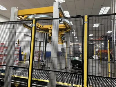 Fanuc Palletizing Robot and Pallet Stretch Wrapper
