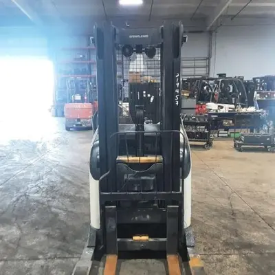 USED 2018 CROWN RR5725-45