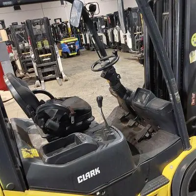USED 2018 CLARK S30CL