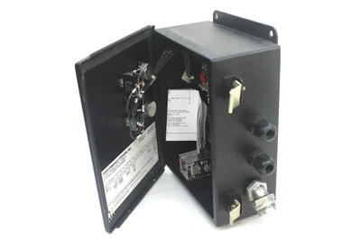 Performance Feeders PF 2RI Vibratory Feeder Controller