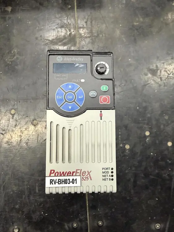 Used ALLEN-BRADLEY 25B-E1P7N104 Variable Speed Drives Quebec CA | Carter-Wilson Equipment Services #1486540